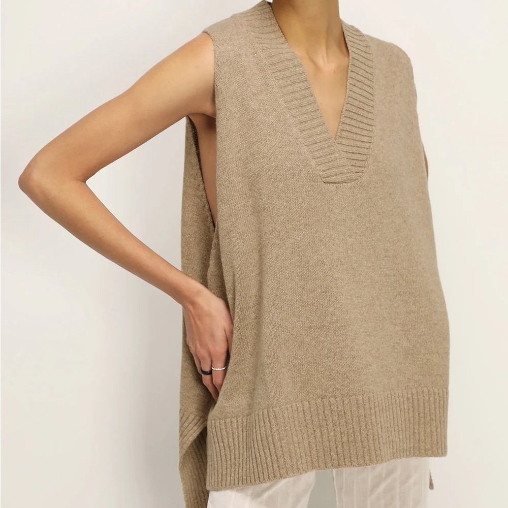 Storets Knit Vest